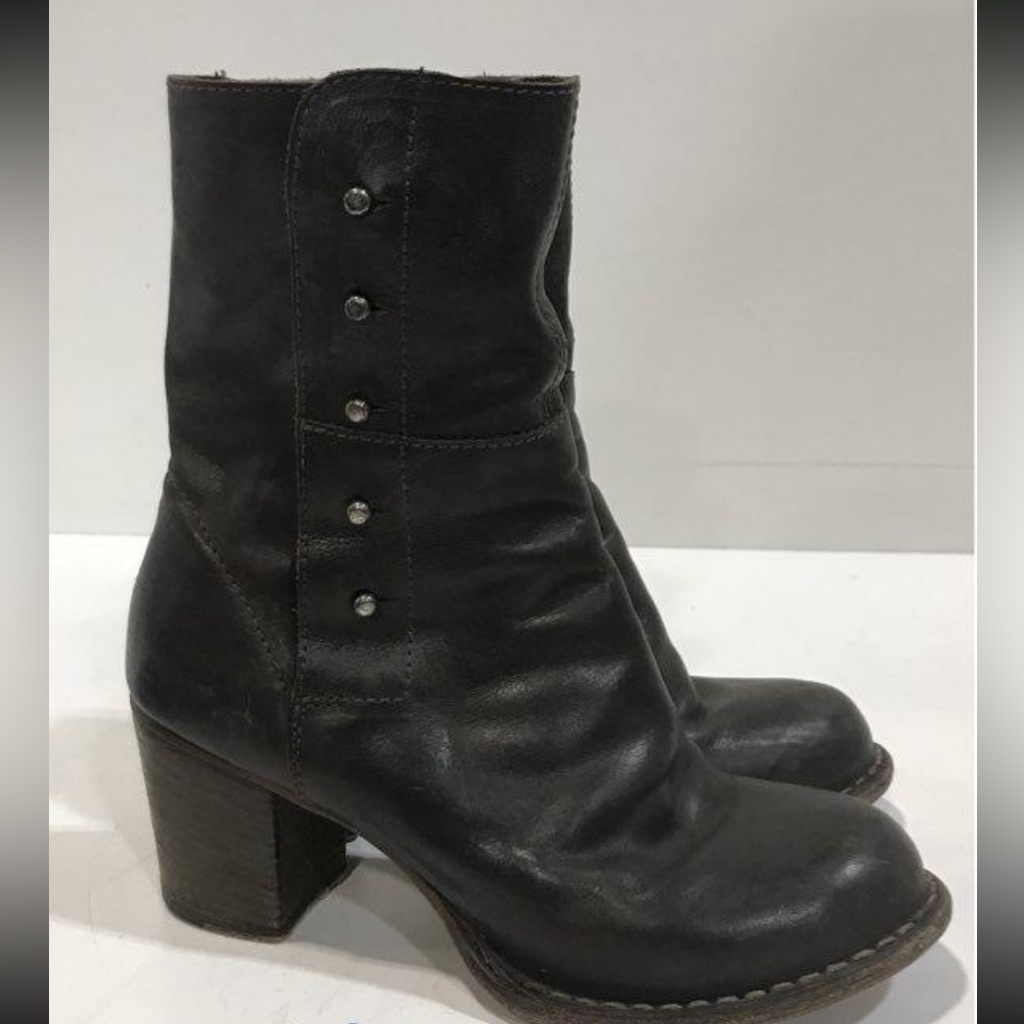 Women’s Fiorentini + Baker Elegant Black Leather Heeled Boots W/Studs Size 37